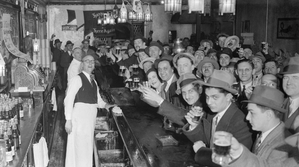 1 - Dry Heave Bar.jpg