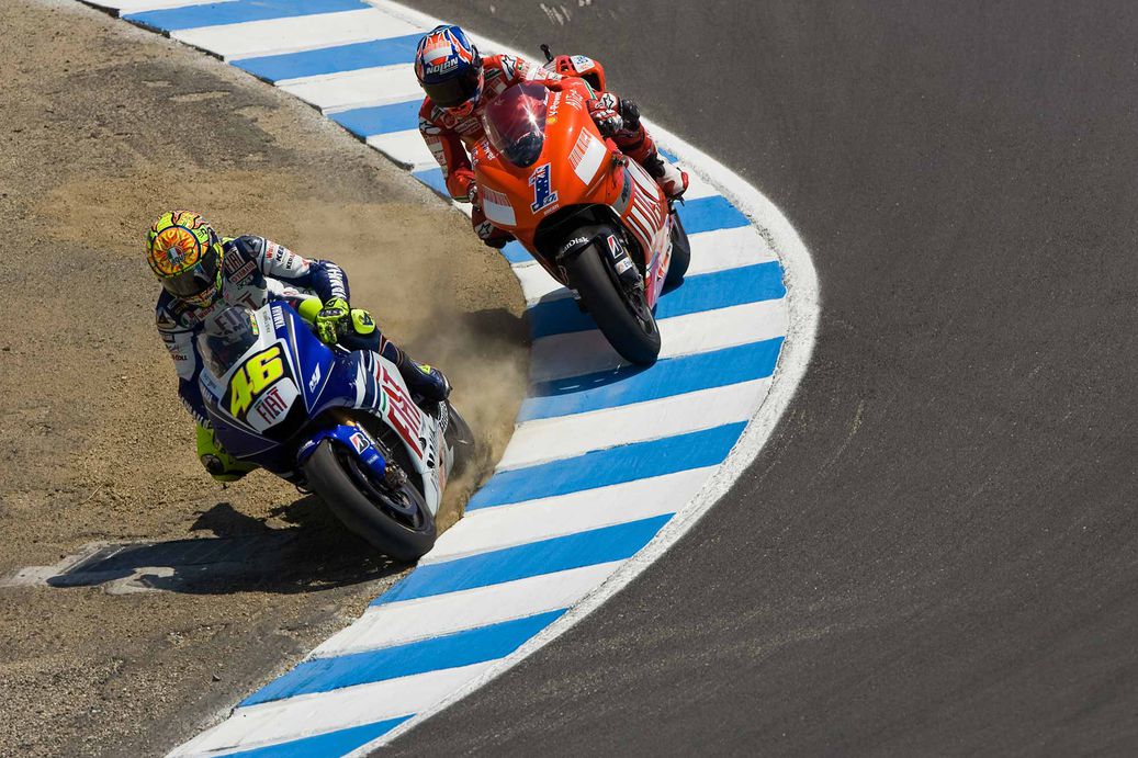 1 Valentino Rossi Casey Stoner Crkscrew 2008.jpg