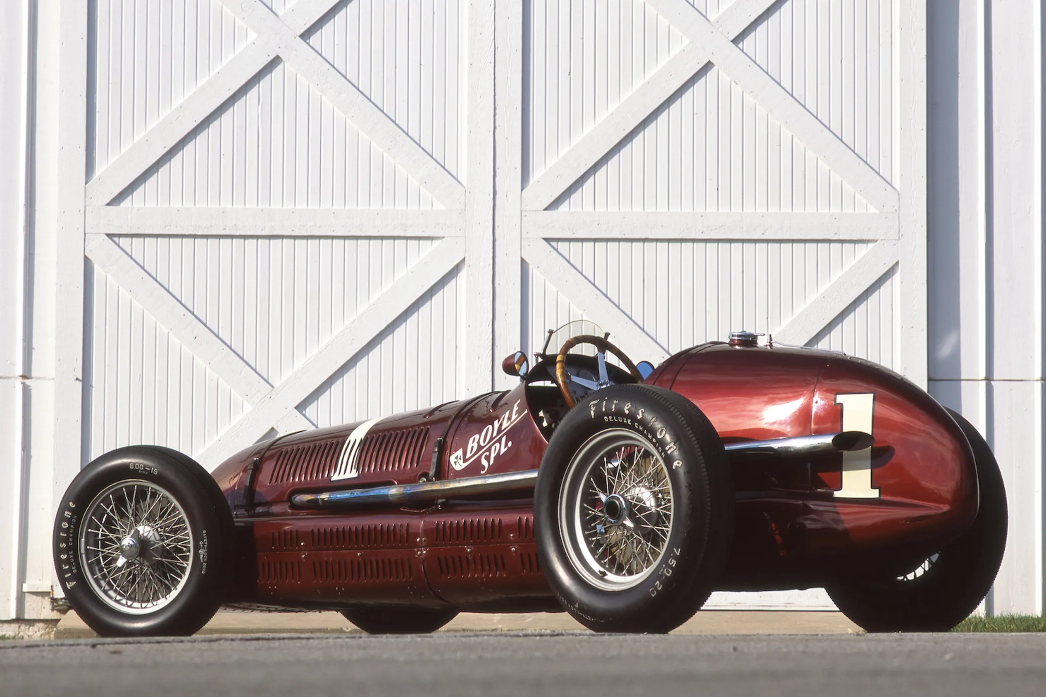 1 Wilbur Shaw 1940 Maserati 8CTF Rear.webp