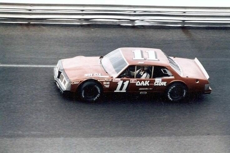 11 Ingram Brown Pontiac 40.jpg