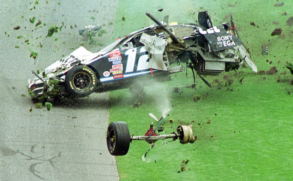 12 2003_daytona_500_nasty_wreck_by_chrisofduty6-d2zbwlv.jpg