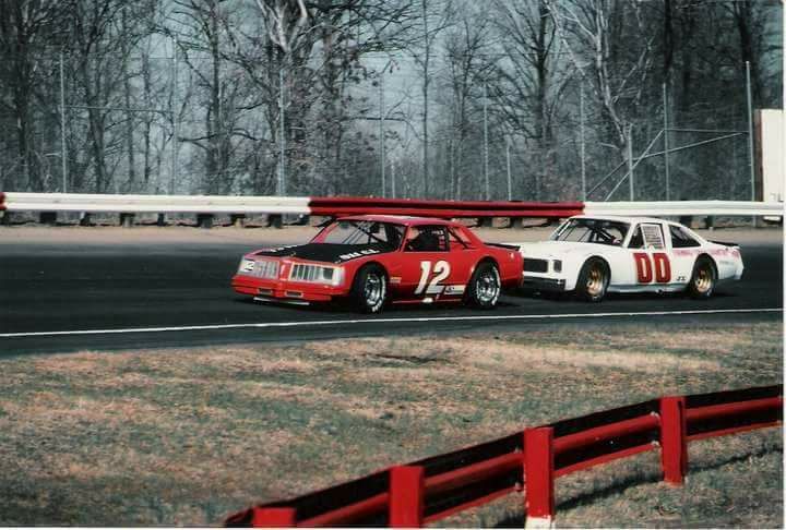 12 Ellis 00 Ard 55.jpg