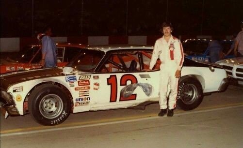 12 Neil Bonnett Nova starting grid.jpg