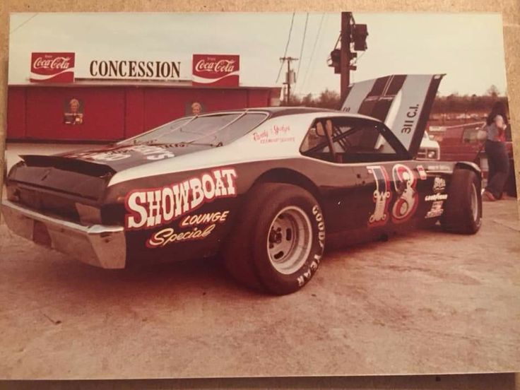 18 Steve Burns showboat nova.jpg