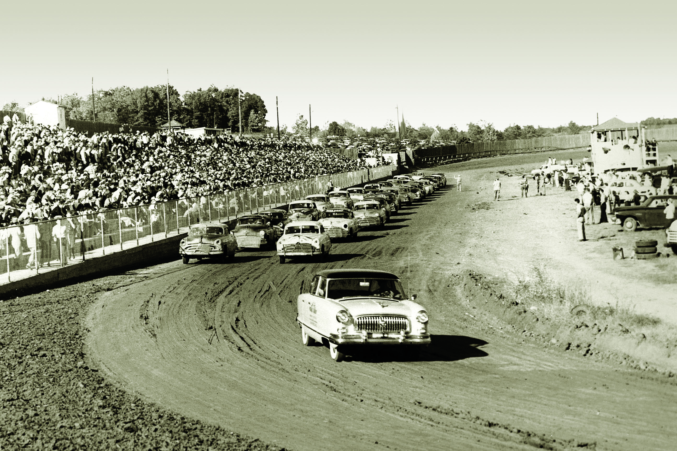 1949MartinsvilleSpeedway.jpg