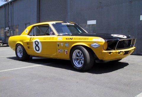 1967_Ford_Mustang_Jerry_Titus_Tribute_Trans_Am_Race_Car_Front_1.jpg