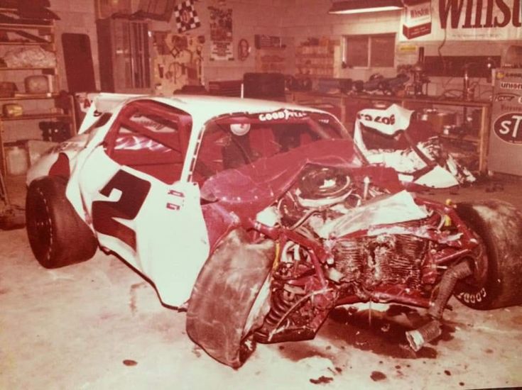 2 Jimbo Manm severe wreck.jpg