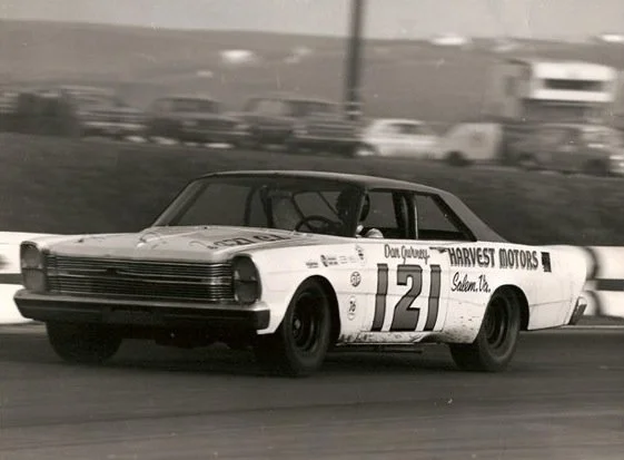 21 999 Daan Gurney 4 of 5.webp