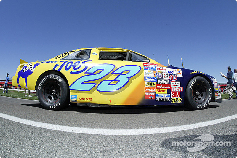 23 nascar-cup-fontana-ii-2004-former-23-smokin-joes-of-jimmy-spencer.jpg