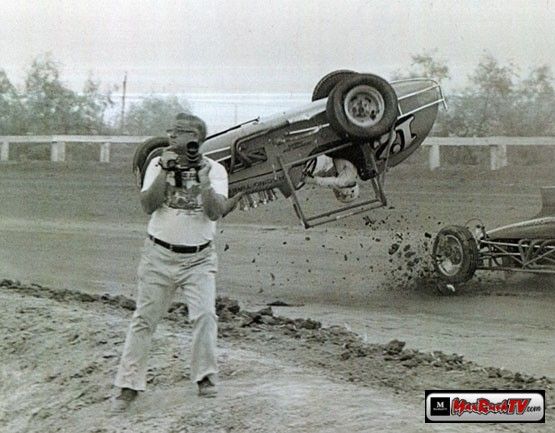 2368e33322b0b8d05ef4ff7f5e4375b0--dirt-track-car-crash.jpg