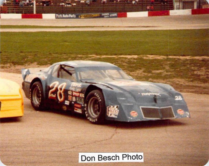 28 Camaro blue unknown drvr.jpg