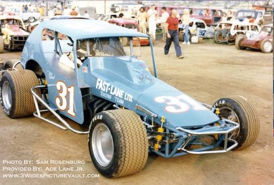 31 Billy Harvey Dirt Mod 9.jpg