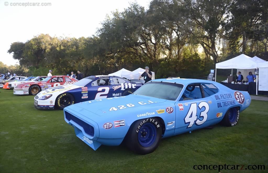 43 Petty 72-plymouth-road-runne.jpg