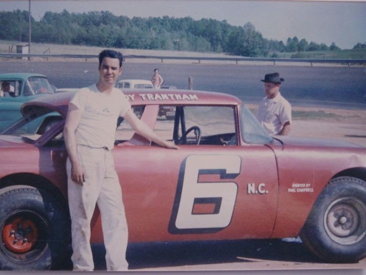 6 Roy Tranthan old ford.jpg