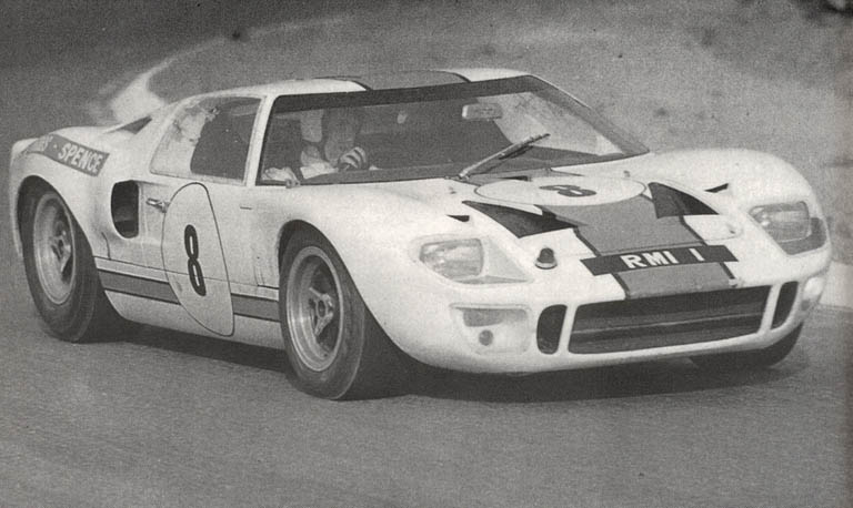 66kyalami08z Spence-Hobbs Ford GT40.JPG