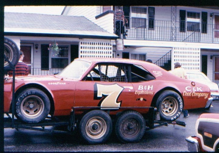 7 Nova open trailer.jpg