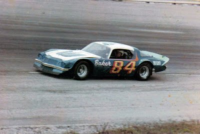 9.28.75 – Senneker steers to Dri-Powr 400 Win.jpg