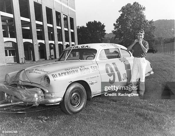 91 Tim Flock 91 Hudsun Hornet.jpg