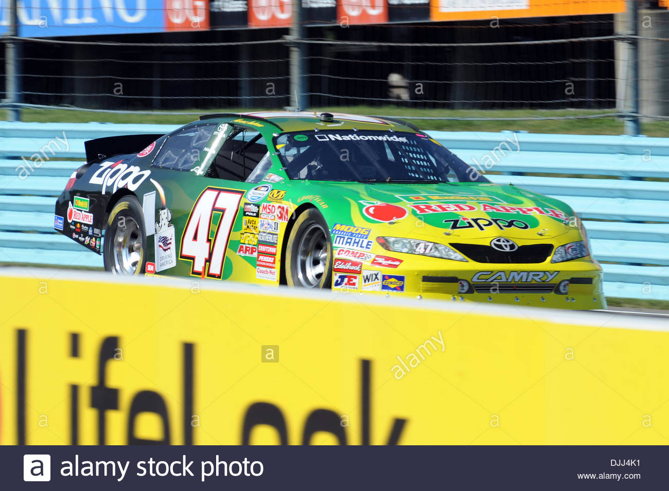 august-7-2010-marcos-ambrose-zips-down-the-front-stretch-in-the-kwik-DJJ4K1.jpg