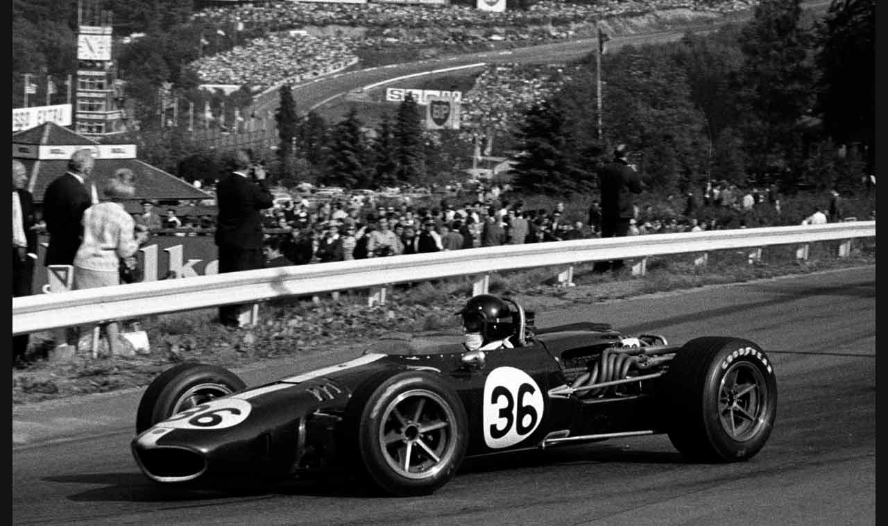 Gurney-Eagle-Weslake36-Spa-1967-Dan-Gurney.jpeg