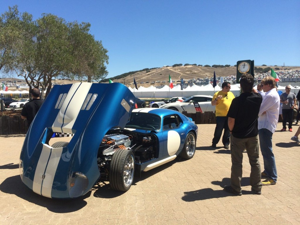 renovo-coupe-production-prototype-laguna-seca-2014-1024x768.jpg