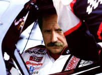 Dale_Sr_earnhardtthatsracin.jpg