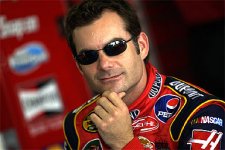 jeff gordon scruffy but mmmmmmmmmm.jpg