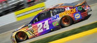Chase elliott car.jpg