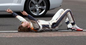 Dan-Wheldon-Celebrates-Winning-Indy-500_2.jpg