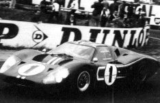 67lm01x Foyt-Gurney Ford MkIV.jpg