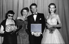 plaque presentation.jpg