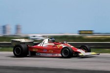 11 Carlos R Brazil F1 win.jpg