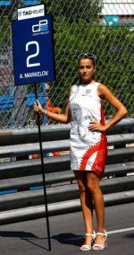 grid girl.jpg